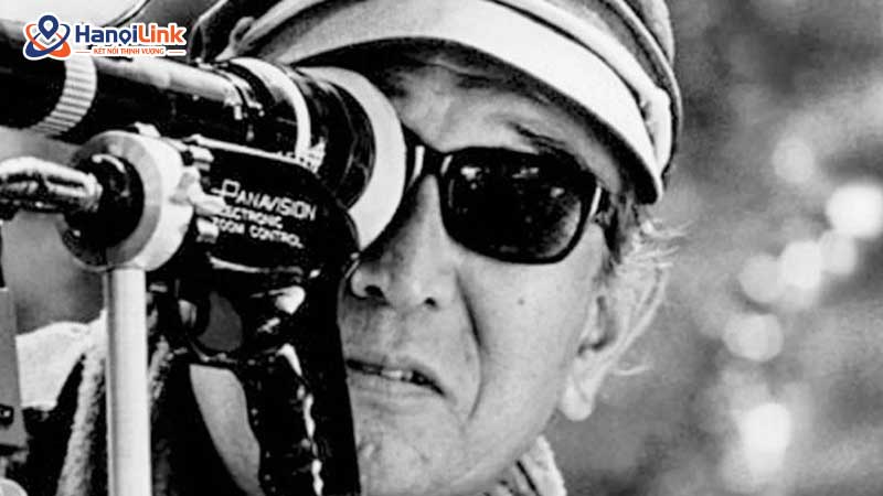 Akira Kurosawa là đạo diễn phim Seven Samurai