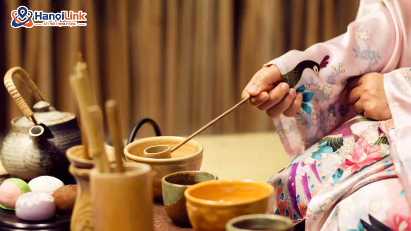 Các dụng cụ cần thiết - nghệ thuật trà Nhật Bản