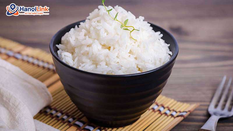 Nấu cơm sushi - hướng dẫn làm sushi tại nhà