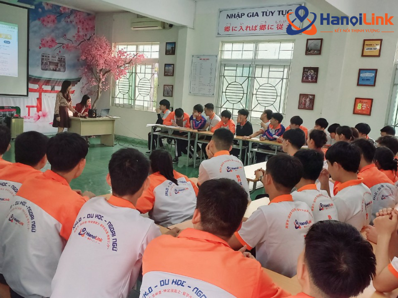 học tiếng Nhật cho người đi làm