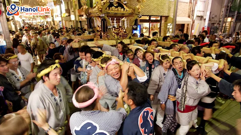 Omikoshi