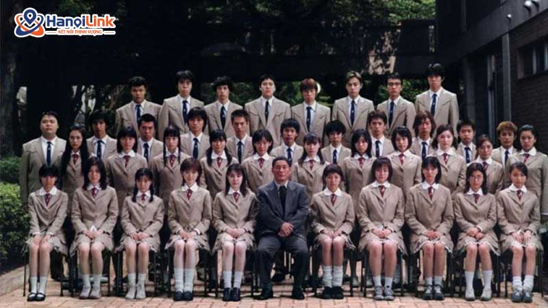 "Battle Royale" (Batoru Rowaiaru )