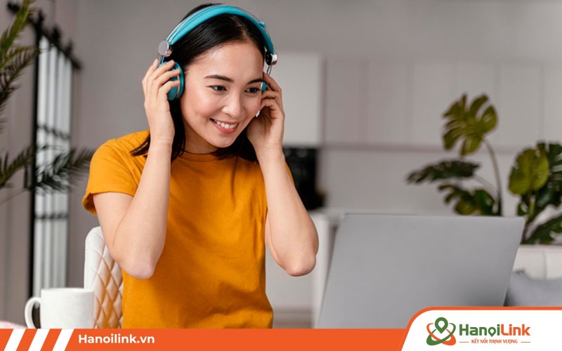 Nghe tiếng Nhật đều đặn là một trong những cách luyện nghe tiếng nhật hiệu quả