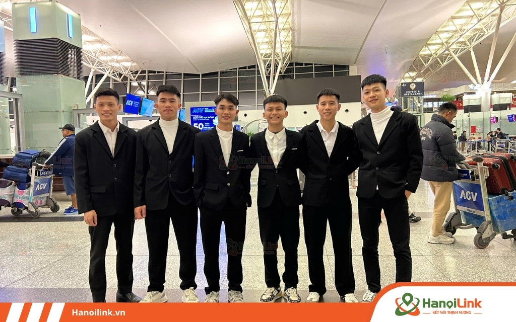 Hình ảnh 6 học viên lớp H70 của HanoiLink bay ngày 5-1 sang Nhật Bản.
