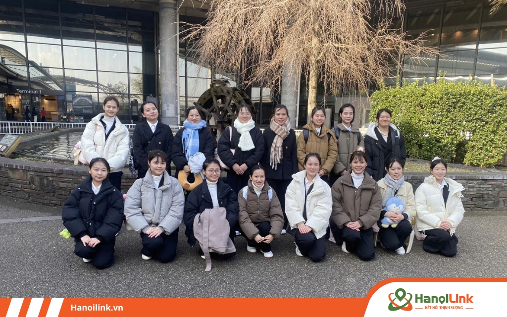 Hình ảnh học viên khi nhập cảnh vào Nhật Bản thành công